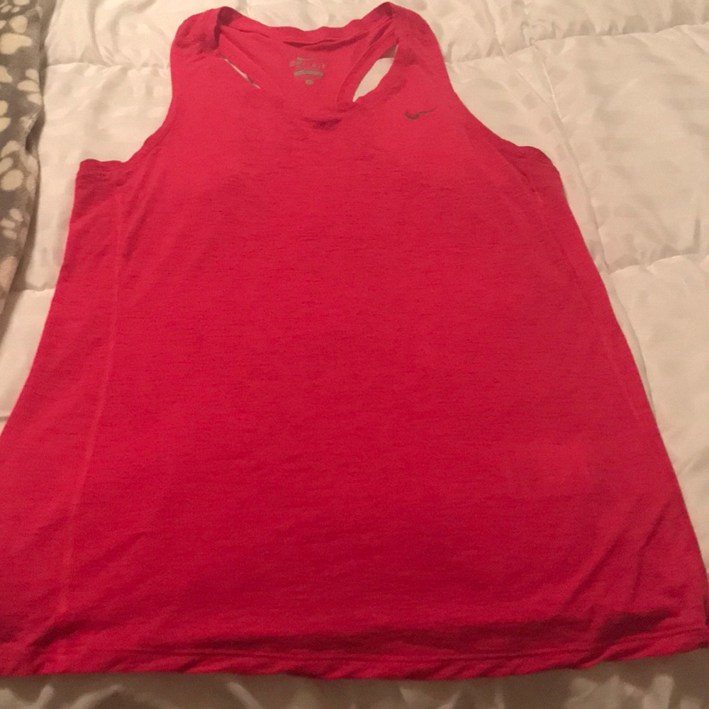 Women’s Nike Workout top.